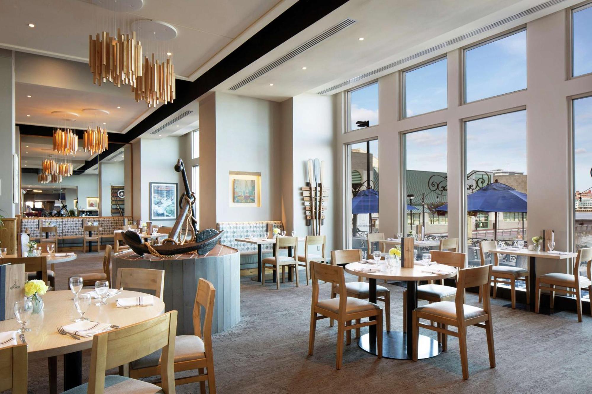 Hilton Philadelphia At Penn'S Landing Hotel Buitenkant foto