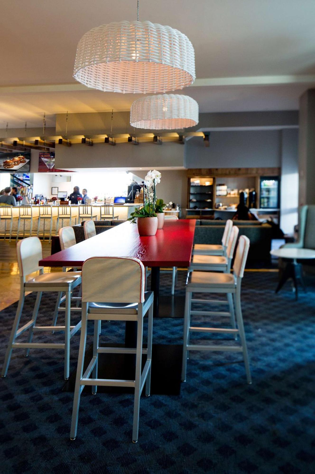 Hilton Philadelphia At Penn'S Landing Hotel Buitenkant foto